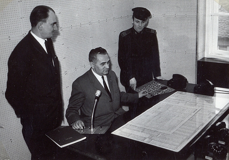 Menetirányító berendezés a szombathely MÁV-nál (1966) Menetirányító berendezés a szombathely MÁV-nál (1966)