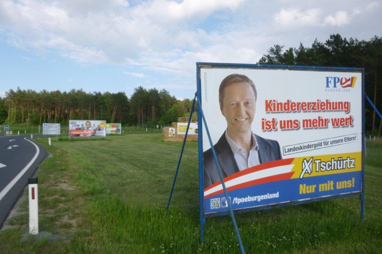 Politikai szomszédolás Politikai szomszédolás