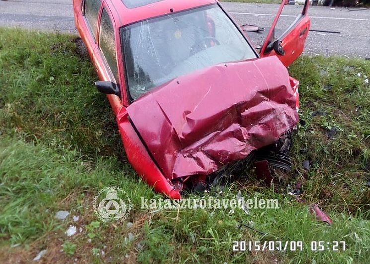 Mentőhelikopter egy Vas megyei balesetnél Mentőhelikopter egy Vas megyei balesetnél