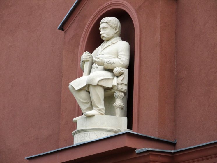 Soproni szoborszemle Soproni szoborszemle