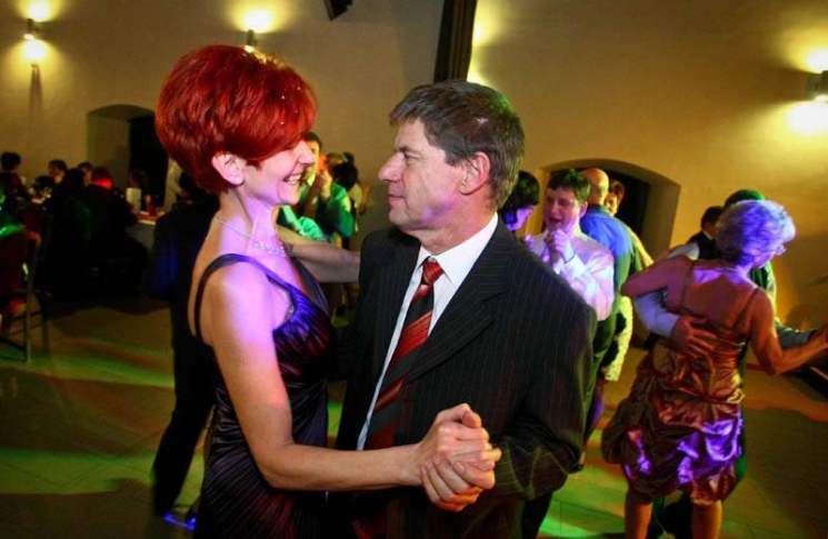 Ilyen volt a hangulat a kőszegi iparosbálon és a fúvósfarsangon