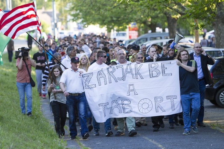 Körmenden a befogadótábor bezárásáért demonstrált a Jobbik Körmenden a befogadótábor bezárásáért demonstrált a Jobbik