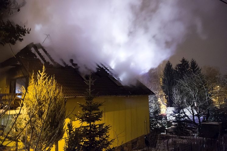 Holttestet találtak egy kiégett gersekaráti házban Holttestet találtak egy kiégett gersekaráti házban