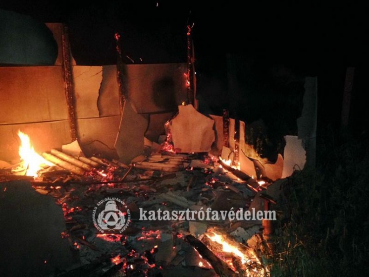 Leégett egy kisház Szombathelyen Leégett egy kisház Szombathelyen