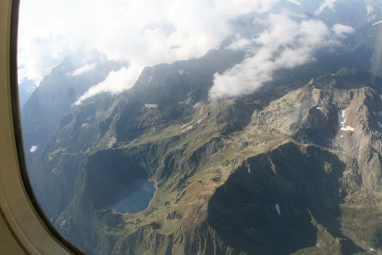 Mountain Gravity nemzetközi ejtőernyős fesztivál Svájcban