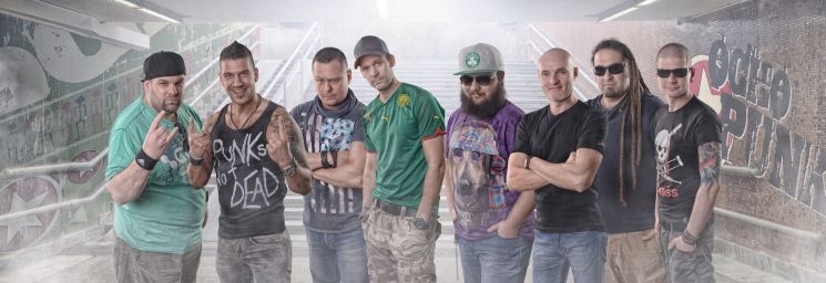 Az Ocho Macho képviseli Magyarországot az Eurosonic fesztiválon Az Ocho Macho képviseli Magyarországot az Eurosonic fesztiválon