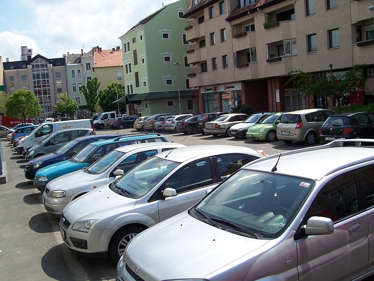 Vigyázat, most szombaton fizetni kell a szombathelyi parkolásárt Vigyázat, most szombaton fizetni kell a szombathelyi parkolásárt