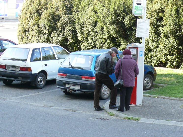 Úgy tűnik, bevált az új parkolási díjzóna Szombathelyen Úgy tűnik, bevált az új parkolási díjzóna Szombathelyen