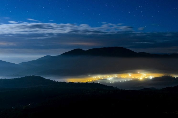 Két szép éjszakai fotó az MTI-től Két szép éjszakai fotó az MTI-től