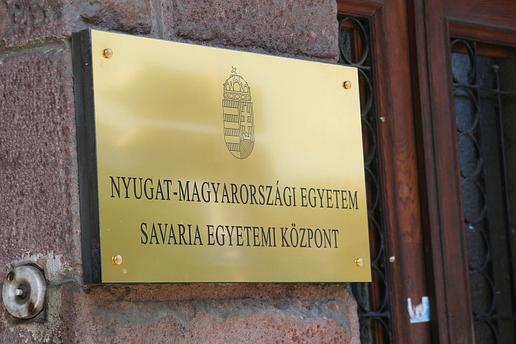 Folytatódik a szombathelyi egyetem függetlenségi háborúja