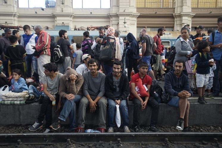 Migránsok szálltak fel a Budapestről Szzombathelyre induló intercityre