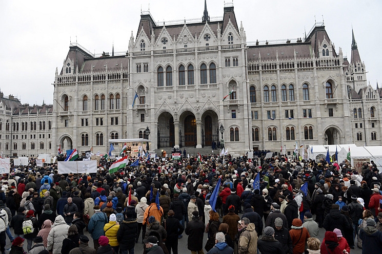 Az európai Magyarországért tüntettek Budapesten Az európai Magyarországért tüntettek Budapesten