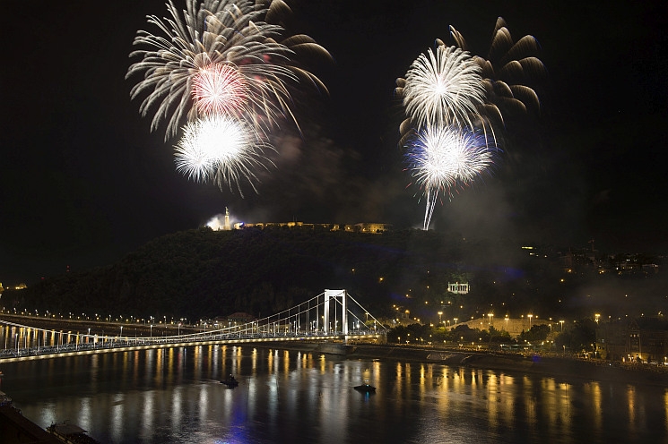 Az augusztus 20-i budapesti tűzijáték képei
