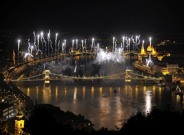 Az augusztus 20-i budapesti tűzijáték képei