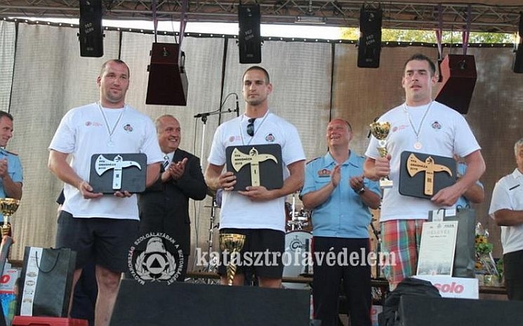 Szombathelyi a legerősebb tűzoltó Szombathelyi a legerősebb tűzoltó