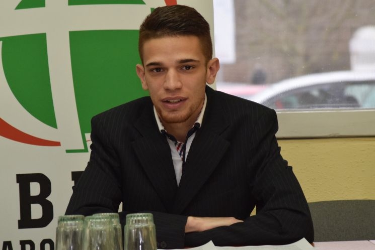 Jobbik: átszervezés, létszámleépítés lesz a szombathelyi önkormányzatnál Jobbik: átszervezés, létszámleépítés lesz a szombathelyi önkormányzatnál