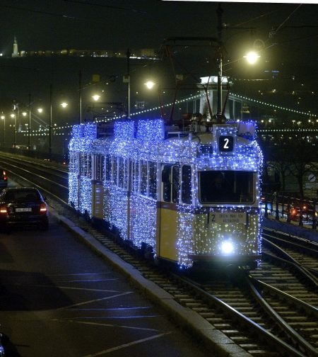 Ha Szombathelyen még lenne villamos, ilyen szépen fel lehetne diszíteni Ha Szombathelyen még lenne villamos, ilyen szépen fel lehetne diszíteni