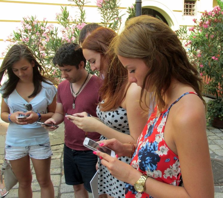 Ezentúl ingyen internetezhetünk Sopron Fő terén
