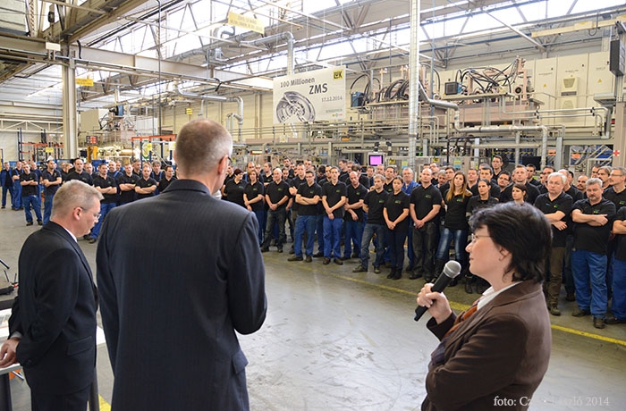 A Schaeffler-csoport százmilliomodik kéttömegű lendítőkereke A Schaeffler-csoport százmilliomodik kéttömegű lendítőkereke