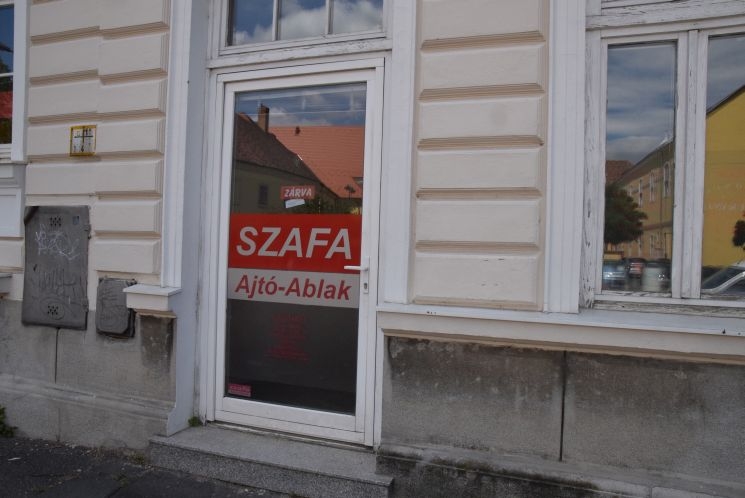 Újabb üzletek és irodák zártak be Szombathely belvárosában Újabb üzletek és irodák zártak be Szombathely belvárosában