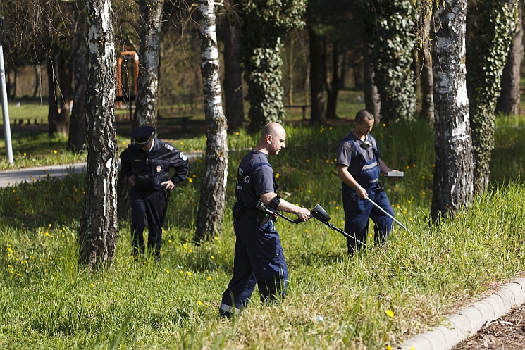Egy 18 éves lányt öltek meg Zalaegerszegen Egy 18 éves lányt öltek meg Zalaegerszegen