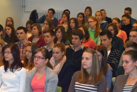Gépészmérnök hallgatók kerestetnek – középiskolai roadshow kezdődött Gépészmérnök hallgatók kerestetnek – középiskolai roadshow kezdődött