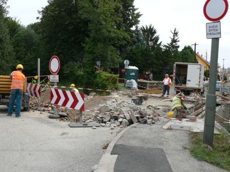 Szombathelyen elkezdték a hídfelújítást Szombathelyen elkezdték a hídfelújítást