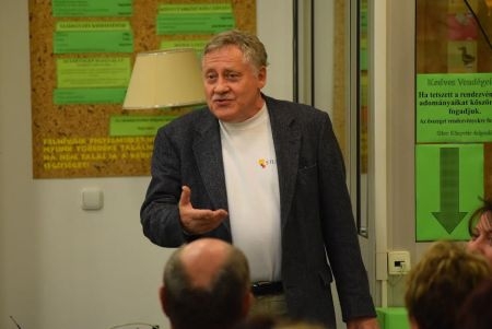 Nem ugrok el az újabb szombathelyi feladatok elől - Zenész beszélgetés Koltai Róberttel Nem ugrok el az újabb szombathelyi feladatok elől - Zenész beszélgetés Koltai Róberttel