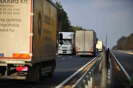 Forgalomkorlátozás és torlódások várhatók a 86-os út déli szakaszán Forgalomkorlátozás és torlódások várhatók a 86-os út déli szakaszán