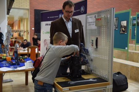 Kutatók éjszakája 2014 Kutatók éjszakája 2014