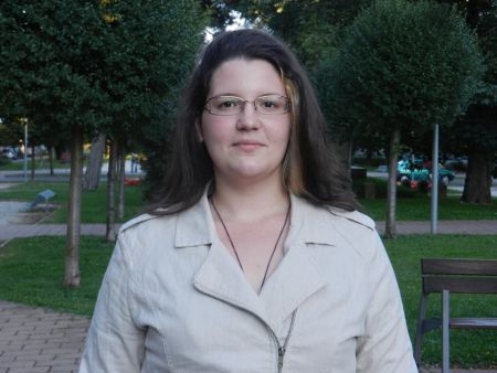 Locsmándi Bettina Locsmándi Bettina