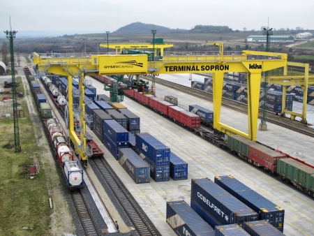 Sikeresen lezárult a GYSEV CARGO Zrt. 1 741 millió Ft értékű fejlesztési projektje. Sikeresen lezárult a GYSEV CARGO Zrt. 1 741 millió Ft értékű fejlesztési projektje.