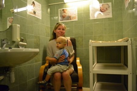 Szoptatós szobát adtak át a szombathelyi városházán  