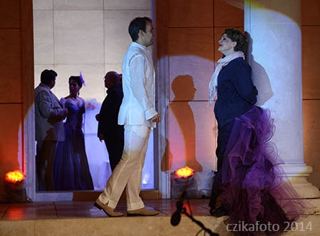 Traviata az Iseumban: Simára csiszolva Traviata az Iseumban: Simára csiszolva