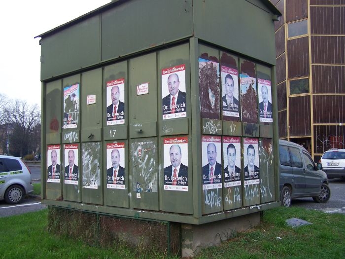 Plakátok  Szombathelyen