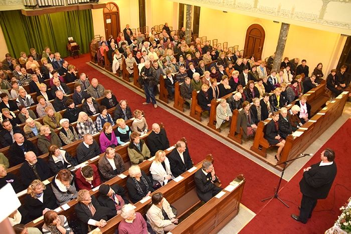 Mészáros János Elek jótékonysági koncertet adott a szombathelyi református templombanMészáros János Elek jótékonysági koncertet adott a szombathelyi református templomban