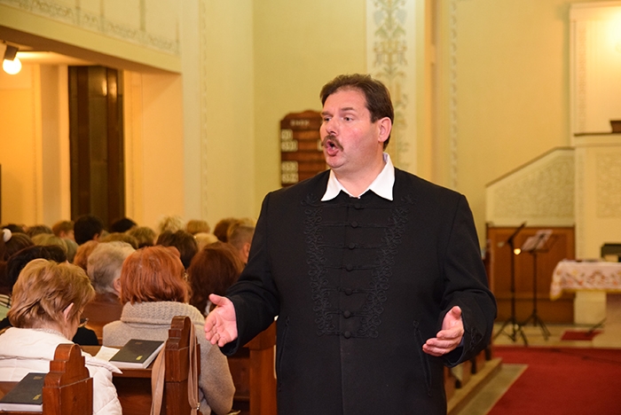 Mészáros János Elek jótékonysági koncertet adott a szombathelyi református templomban