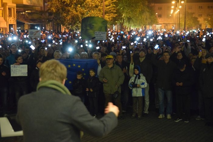 Internetadó: Szombathelyen is zúgott az Orbán, takarodj! 