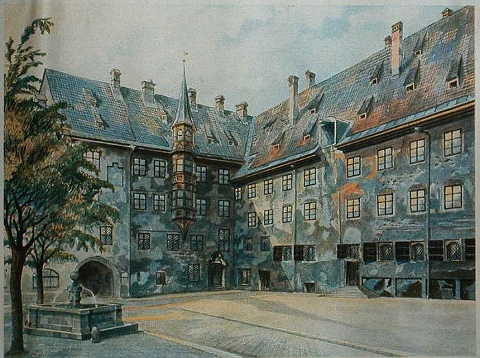 Adolf Hitler: Az öreg palota udvara Münchenben